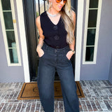 Retro Ease Black Barrel Jean