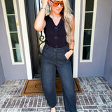 Retro Ease Black Barrel Jean