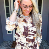 Abstract Attitude Button Up
