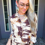 Abstract Attitude Button Up