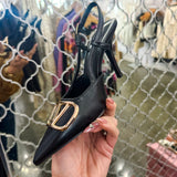 The Status Gold Detail Pump - Black